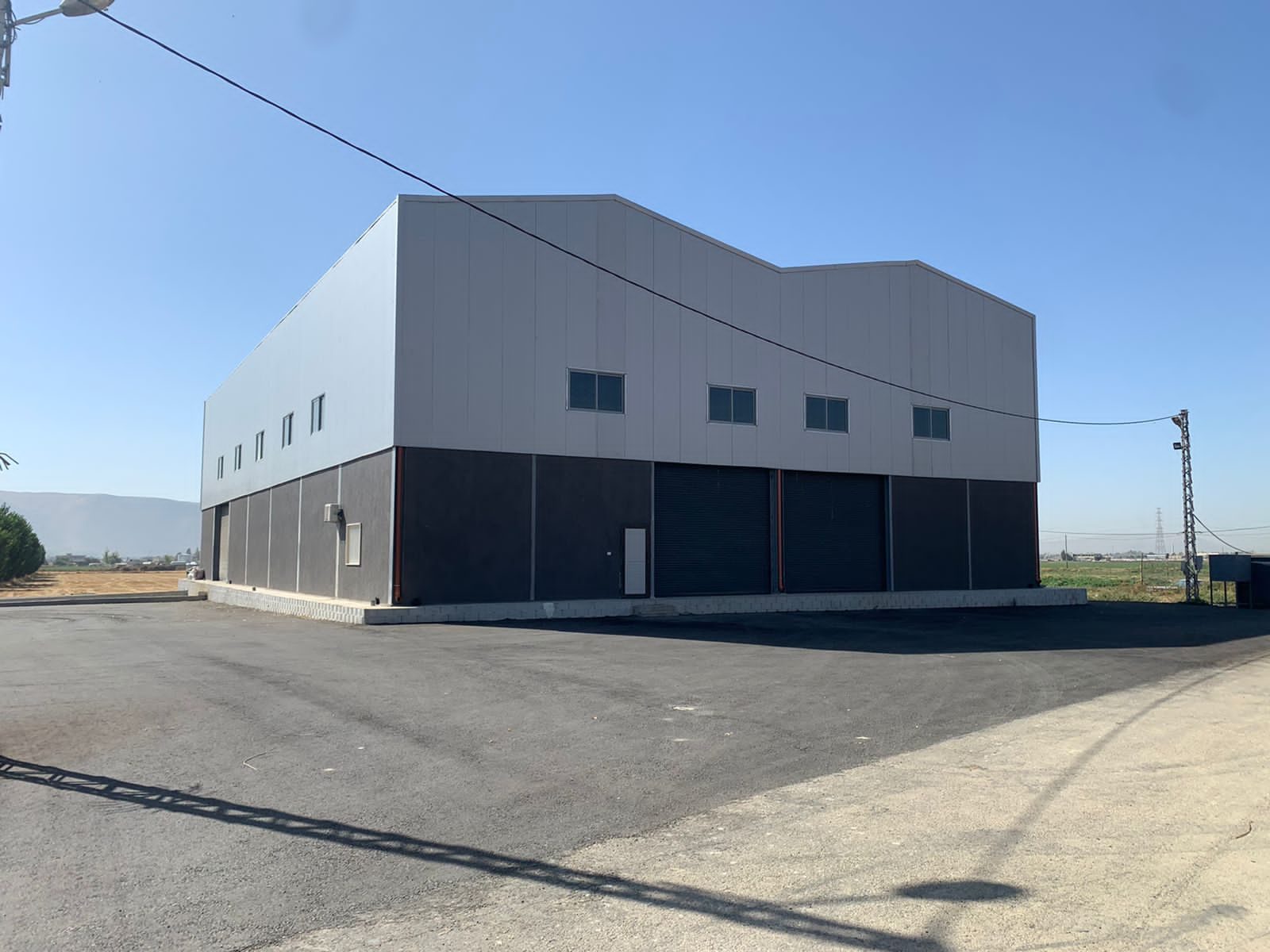 Samaha Warehouse — photo 2